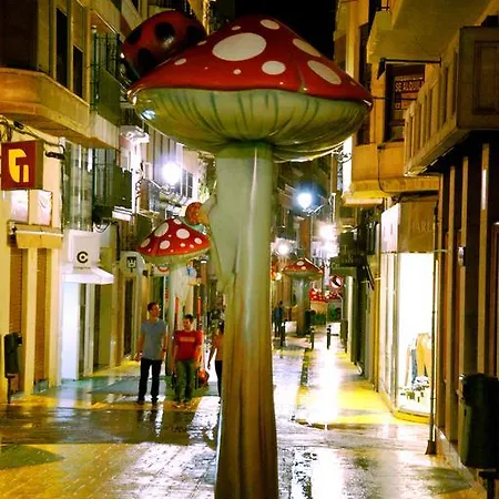Alicante Apartments Lejlighed *